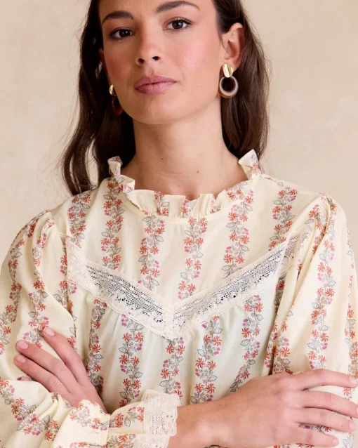 Blusa Flores Claudi