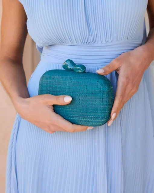 Clutch Rafia Atria